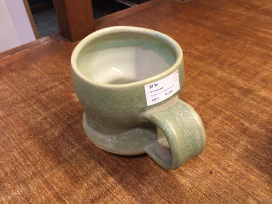 Putik Friends : Stoneware with handle